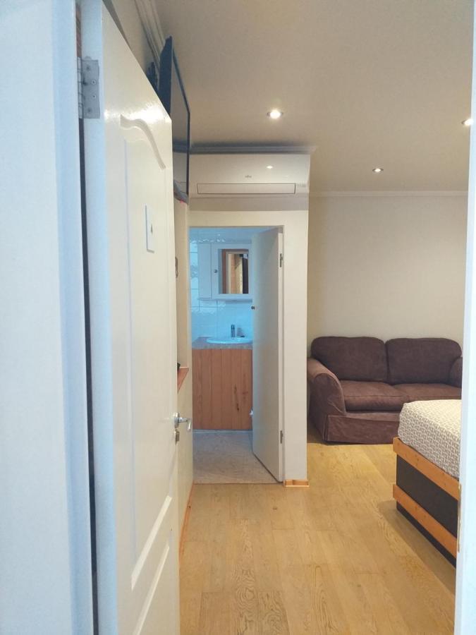 Malaga Ensuites City Centre מראה חיצוני תמונה
