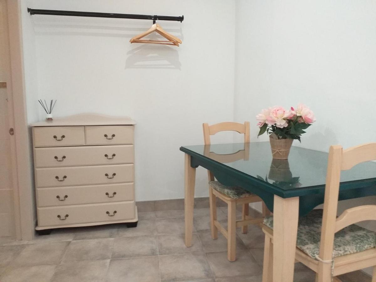 Malaga Ensuites City Centre מראה חיצוני תמונה