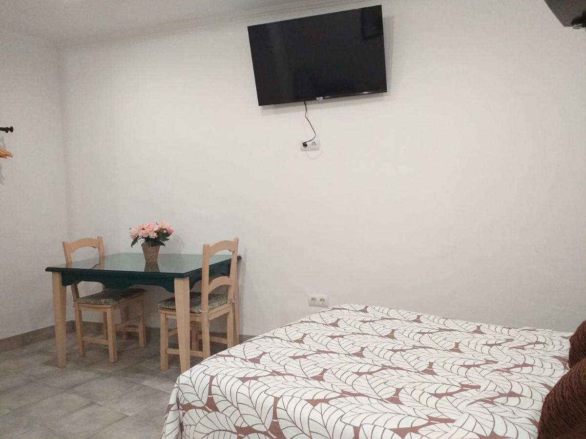Malaga Ensuites City Centre מראה חיצוני תמונה