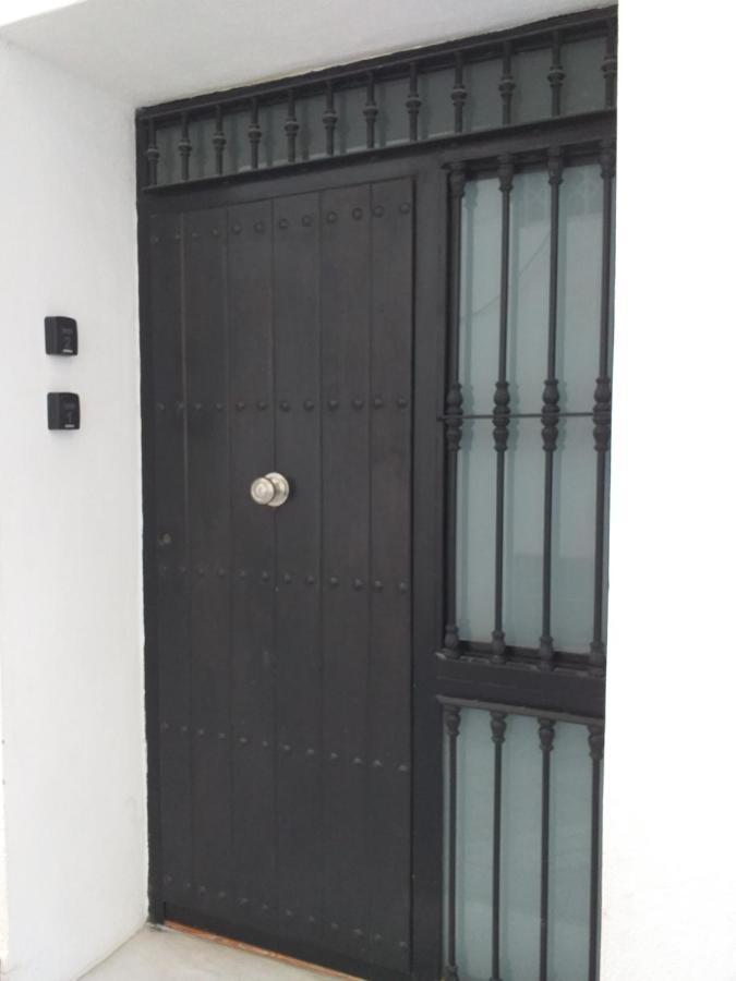 Malaga Ensuites City Centre מראה חיצוני תמונה